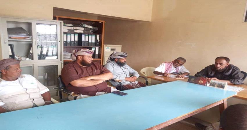 المهرة.. تشكيل لجنة طوارئ وغرفة عمليات استعدادا للمنخفض الجوي