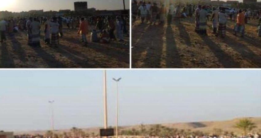 حضرموت تشيّع جثامين الصيادين الذين قضوا جراء العاصفة المدارية