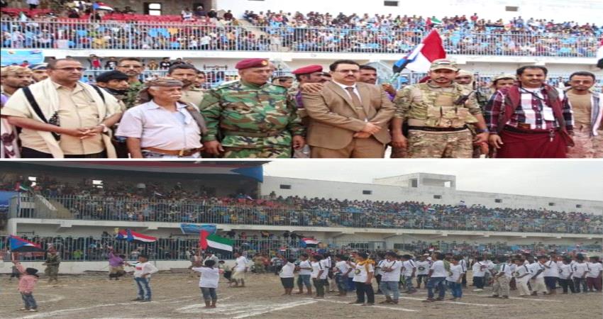 بمهرجان كرنفالي استعراضي حاشد.. لحج تحتفي بذكرى الاستقلال(صور)