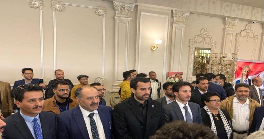 أول ظهور لنجلي عفاش والزوكا في القاهرة