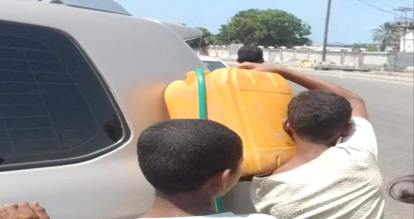 عدن.. اشتداد أزمة الوقود دون حلول في الافق