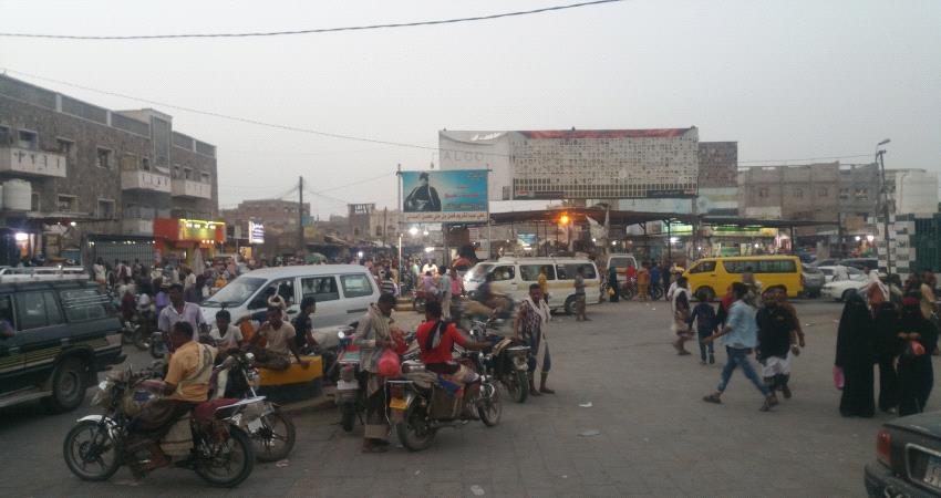 مواطنون بلحج :" الحوطة لم تعد مدينة صالحة للعيش !