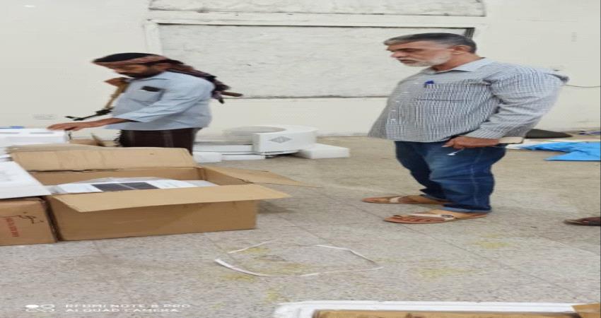 مستشفى حكومي بلحج يتحصل على جهاز بي سي ار بتكلفة 50 ألف دولار