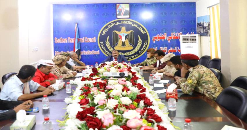 الانتقالي يوجه بالابقاء على الجاهزية القتالية لقواته