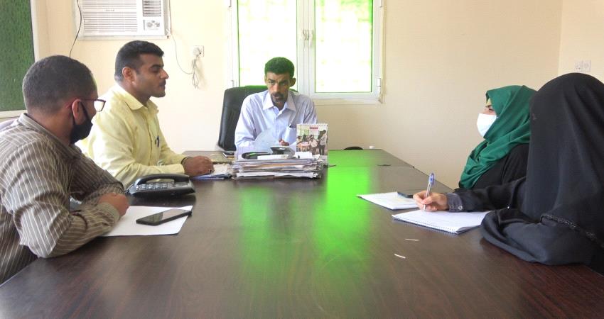 لحج.. مأمور الحوطة يؤكد وقوفه ضد كل من يحاول إعاقة المشاريع التنموية بالمديرية