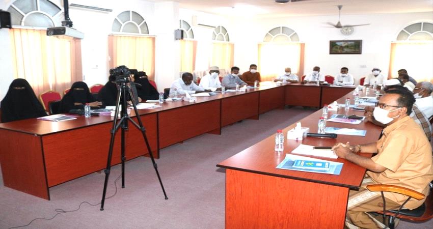 حلقة نقاش تثري مصفوفة استئناف النشاط الاقتصادي في حضرموت