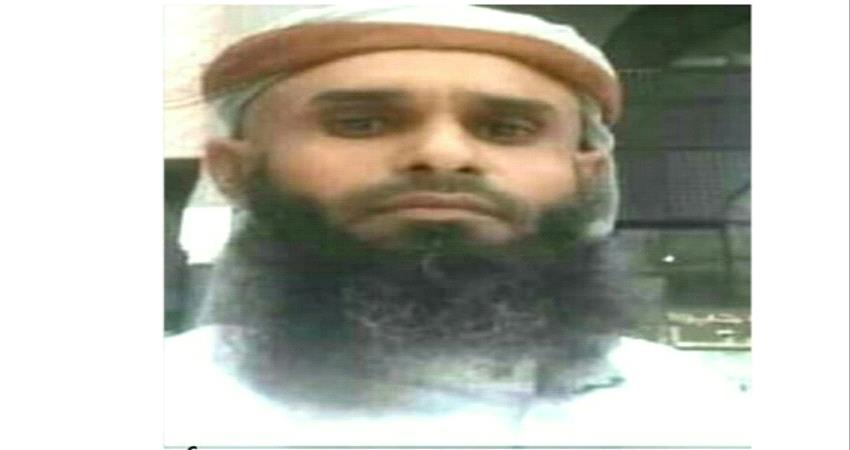 وفاة اكاديمي برحلة لطيران اليمنية