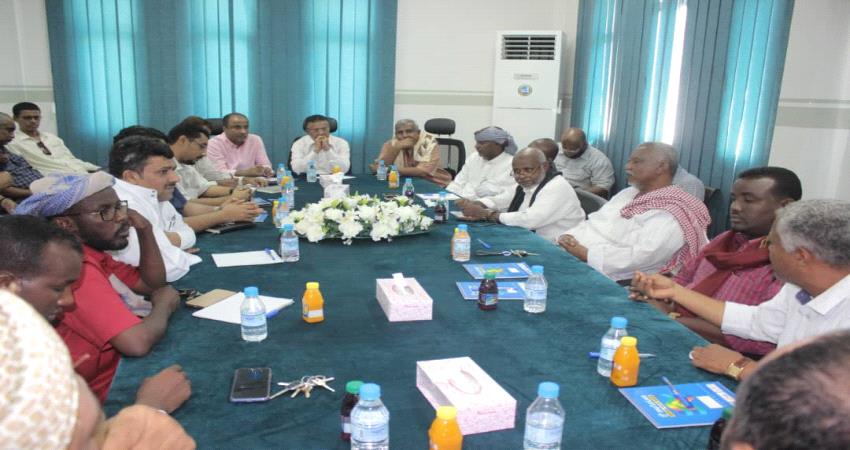 مطالب لسلطة حضرموت بعودة نشاط ميناء المكلا