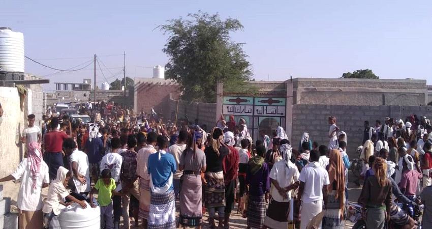 لحج .. استقبال شعبي حاشد للأسير أنيس الرفاعي