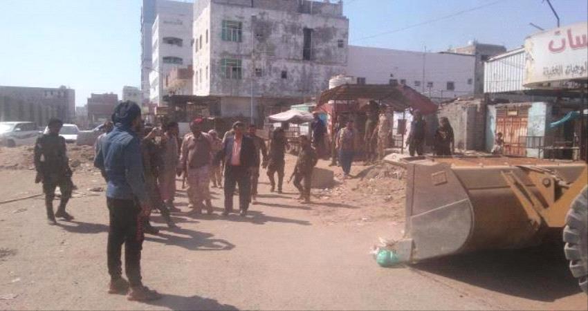 فتح الطرقات المغلقة حول السجن المركزي بالمنصورة 