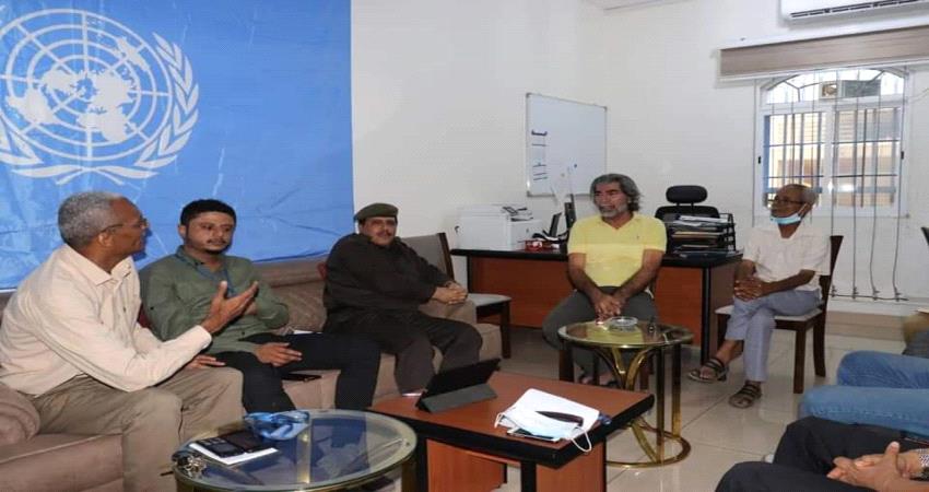 مدير مكتب "غريفيث" يشيد بدور أمن عدن واللواء شلال في مكافحة الارهاب