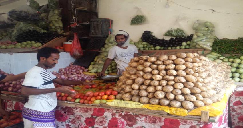تقرير خاص- موجة ارتفاع جنوني في اسعار الخضروات والفواكة بأبين