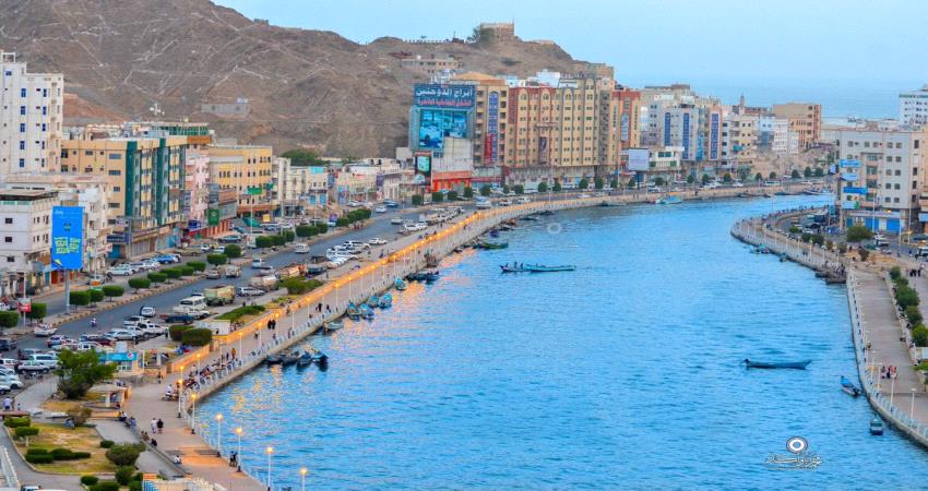 ناشط يحدد مطالب ابناء حضرموت من حكومة الشرعية