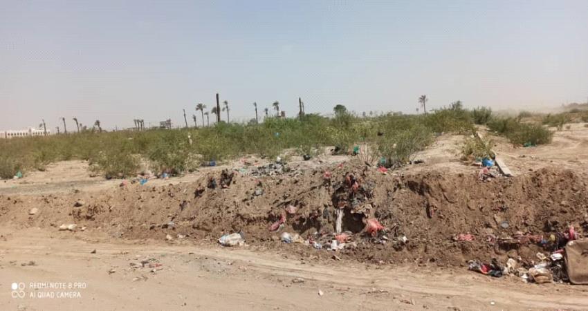 قائد عسكري يوجه بإزالة استحداثات في أراضي كلية الزراعة بلحج