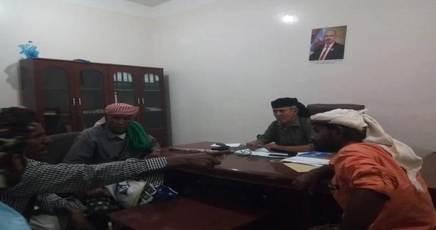 انتقالي أبين يبحث مع مقاومة أحور سبل تعزيز الأمن ومواجهة المليشيات