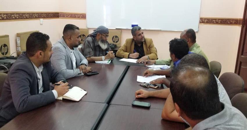 عدن.. مناقشة حلول اصلاح شبكتي المياه والصرف بالمعلا