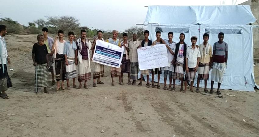 الشروع في مبادرة ذاتية لبناء فصلين دراسيين في طورالباحة بلحج