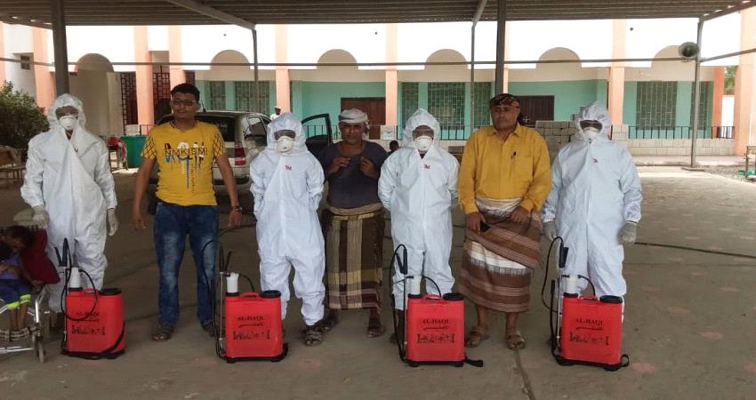 لحج .. حملة رش وتعقيم لمدارس الحوطة استعداداً للعام الدراسي