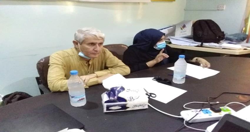   ايقاف أحد مراكز العزل الصحية بلحج