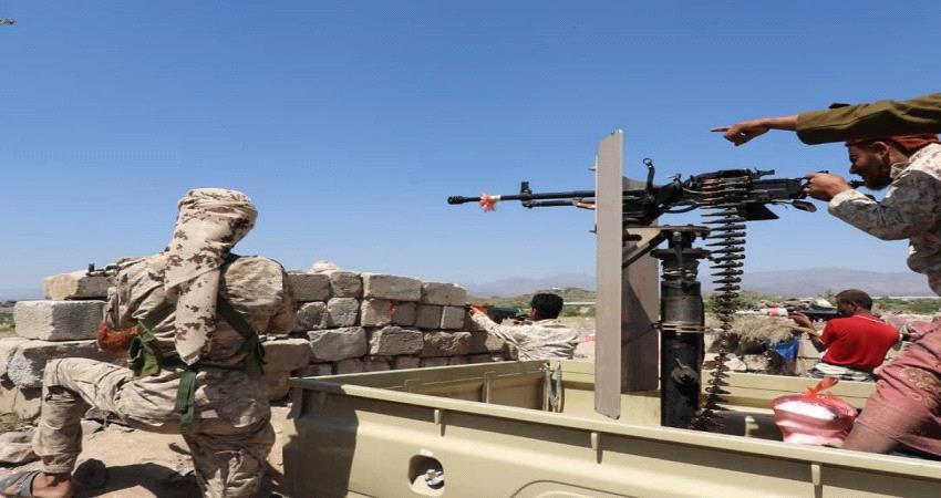 اليمن.. الحكومة توضح حقيقة تقدم الحوثيين في مأرب