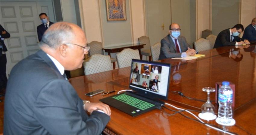 وزير خارجية #مصر: أيادي إقليمية تعبث في اليمن