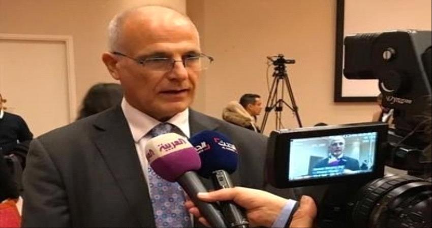 كشف ايقاف هجوم مارب.. السفير البريطاني يثير غضب الحوثيين