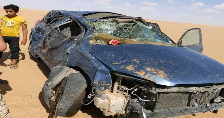 صورة- نجاة 3 صحفيين من حادث مروري مروع في شبوة