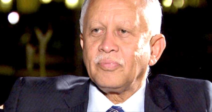 سفير يمني يعلن عزمه لمقاضاة بنوك في صنعاء 