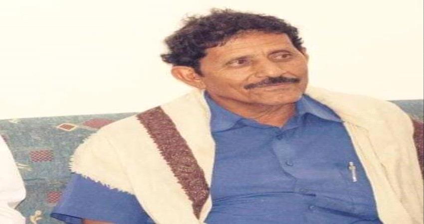 مسؤول محلي في المهرة يكشف تفاصيل منع السلطان عبدالله بن عفرار من العودة