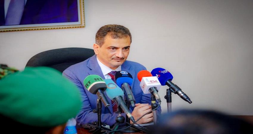 عدن تايم تسلط الضوء على انهيار البنية التحتية في عدن...وجهود المحافظ لملس لمكافحة الفساد 