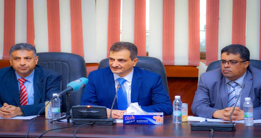 الربيزي : قرارات المحافظ لملس تهدف للقضاء على لوبيات الدولة العميقة