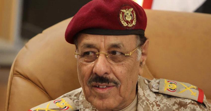 كرست المناطقية والتمييز ...اطلاق سراح نجل الاحمر وتجاهل بقية الاسرى يفجر موجة غضب 