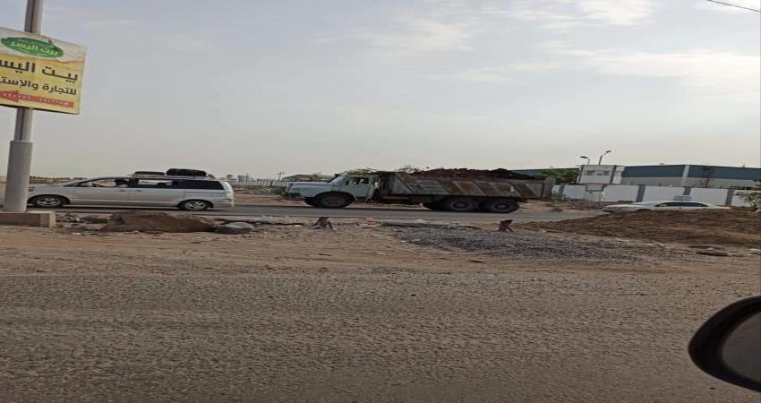 مسؤول بمياه عدن يتعرض للاحتجاز والتنكيل من قبل "الشيطان"