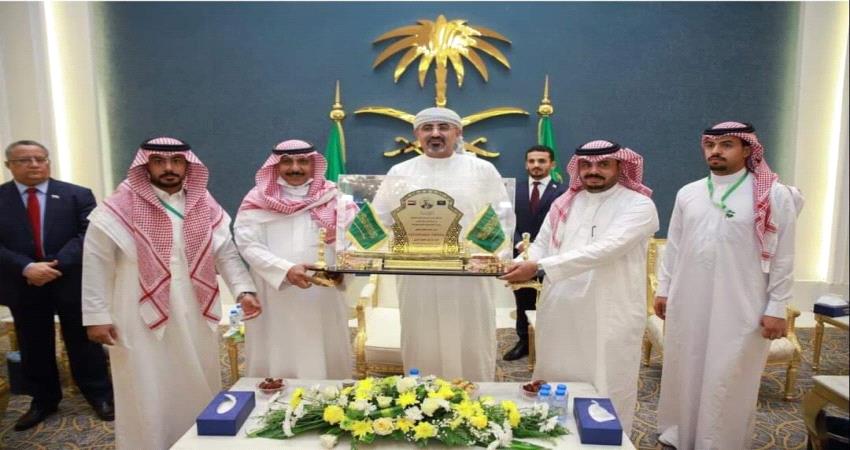 بحضور الزبيدي ..أبناء الجنوب يحتفلون باليوم الوطني للمملكة العربية السعودية 