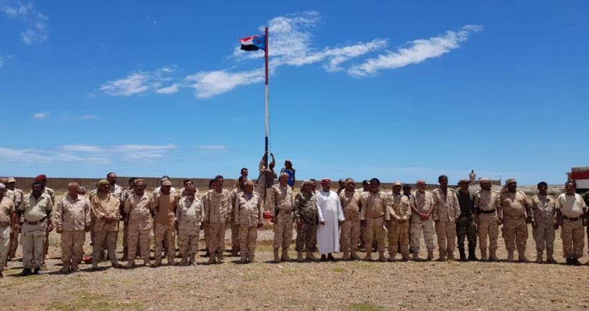 الانتقالي يعزز قواته بسقطرى بدفعة مدربة من ابناء الجزيرة