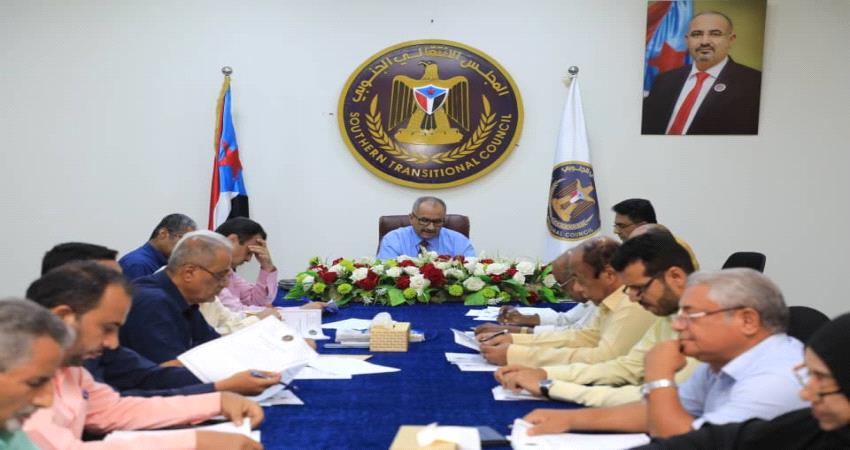 امانة الانتقالي تستعرض تطورات الساحة وتقيّم اداء دائرة الدراسات والبحوث