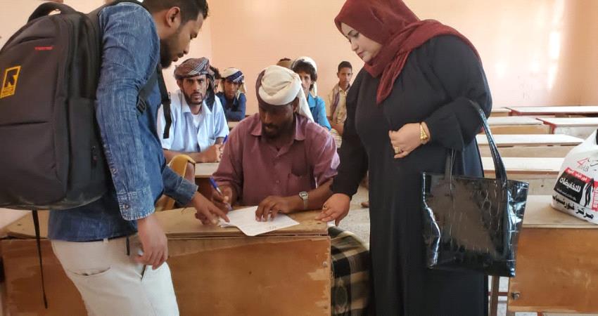 سفيرة حقوق الإنسان  لـ (عدن تايم) : نعمل على تقديم الخدمات الإنسانية للفئات المهمشة وربطهم بالمستشفيات