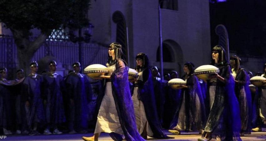 ما سر "الأطباق البلورية" في موكب المومياوات الملكية بمصر؟