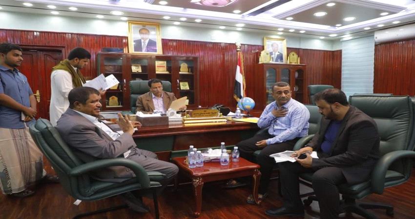 المهرة.. دراسة أولية لإنشاء رصيف بحري وخزانات للغاز المسال