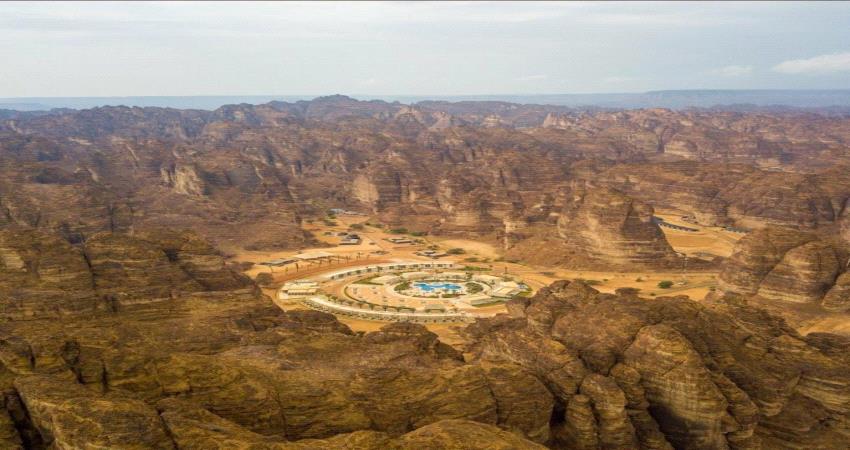 شاهد صور  لمقر إنعقاد القمة الخليجية في أكبر مبنى عاكس بالعالم