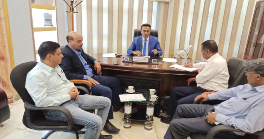 " مشبح " يقود وزارة الادارة المحلية ويناقش خطط 2021