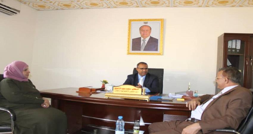 الوزير الزعوري يعد بتطوير عمل جهاز محو الأمية ومراكز المعاقين