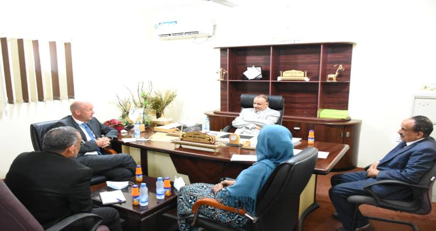 النقل تطالب الحكومة بوضع وديعه تأمينية في نادي الحماية البريطاني.. لهذا السبب؟