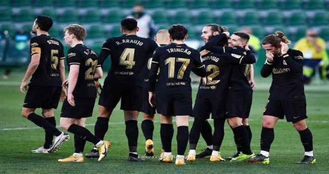برشلونة ينقل طموحه إلى كأس الملك لإنقاذ موسمه المتواضع