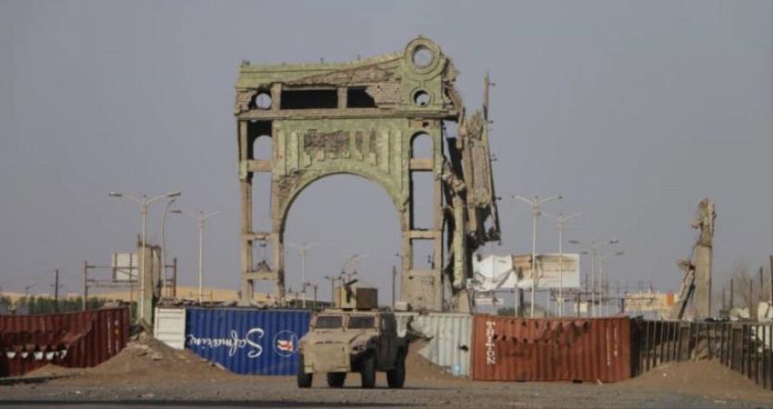 إخماد مصادر نيران لمليشيات الحوثي في الحديدة