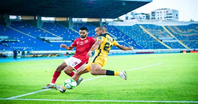 الأهلي المصري يتوج بطلا لدوري أبطال أفريقيا للمرة العاشرة في تاريخه