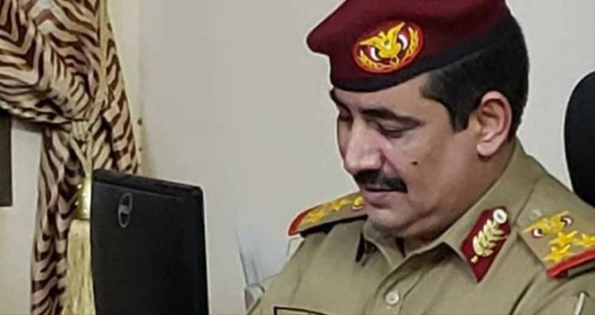وزير بحكومة المناصفة يستولي على أراضي خيرية بساحل حضرموت 