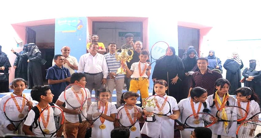 مدرسة "الغرباني" تختتم الموسم الاول من بطولة التنس في عدن بنجاح