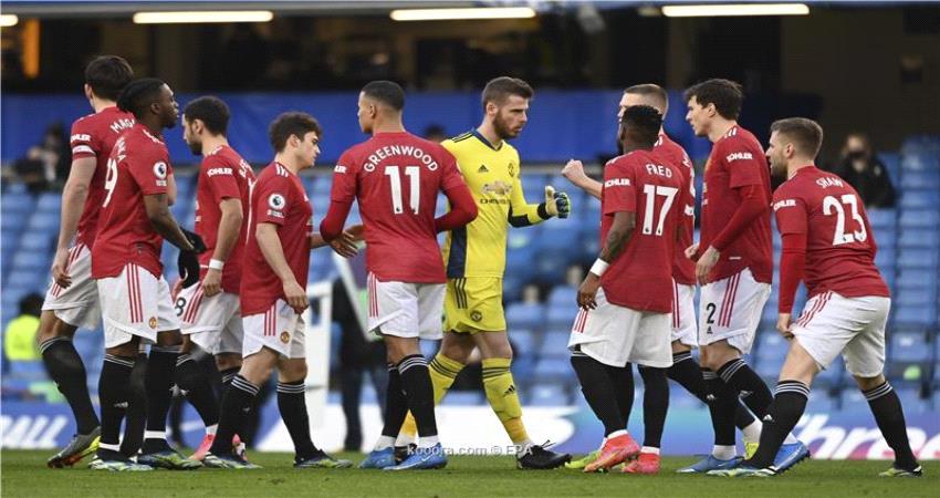 الكشف عن حجم ديون مانشستر يونايتد