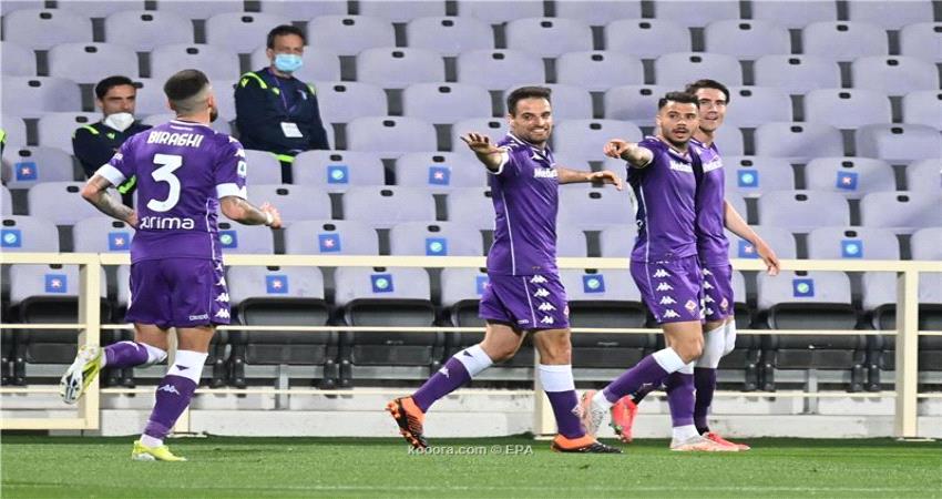 لاتسيو يفرط في المربع الذهبي بسقوطه أمام فيورنتينا